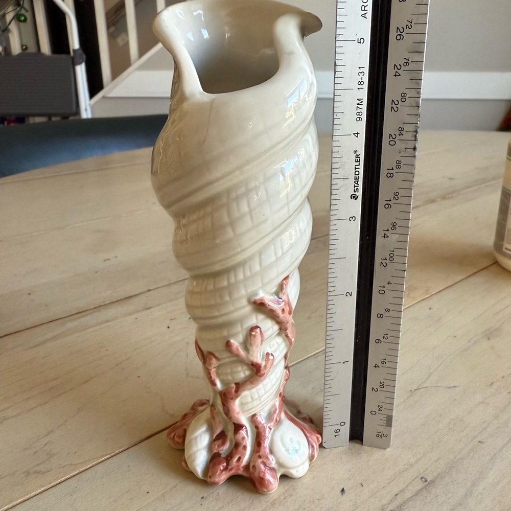 Fitz and Floyd ceramic Oceana bud vase hand painted excellent gift - Picture 3 of 16